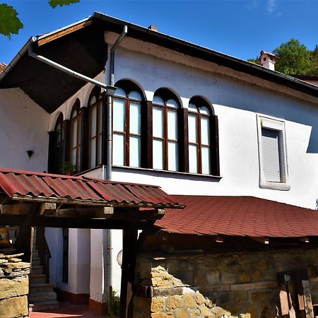 Hotel Bilyana Lovech Exterior photo