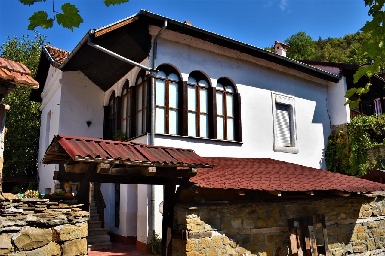 Hotel Bilyana Lovech Exterior photo